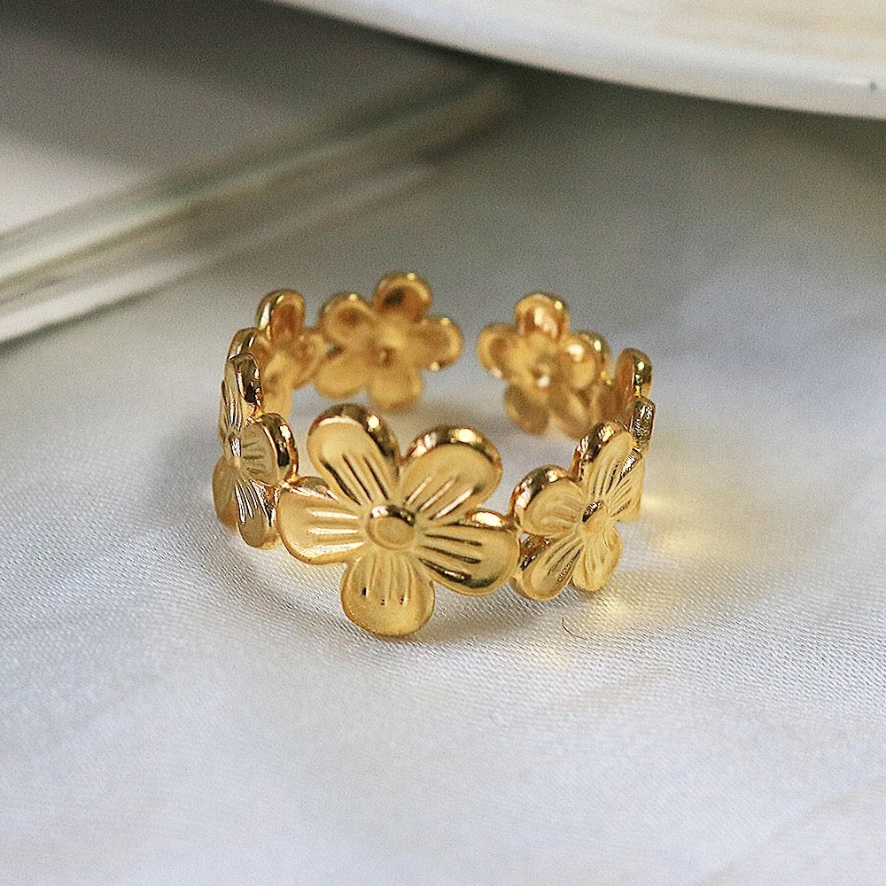 Daisy Ring