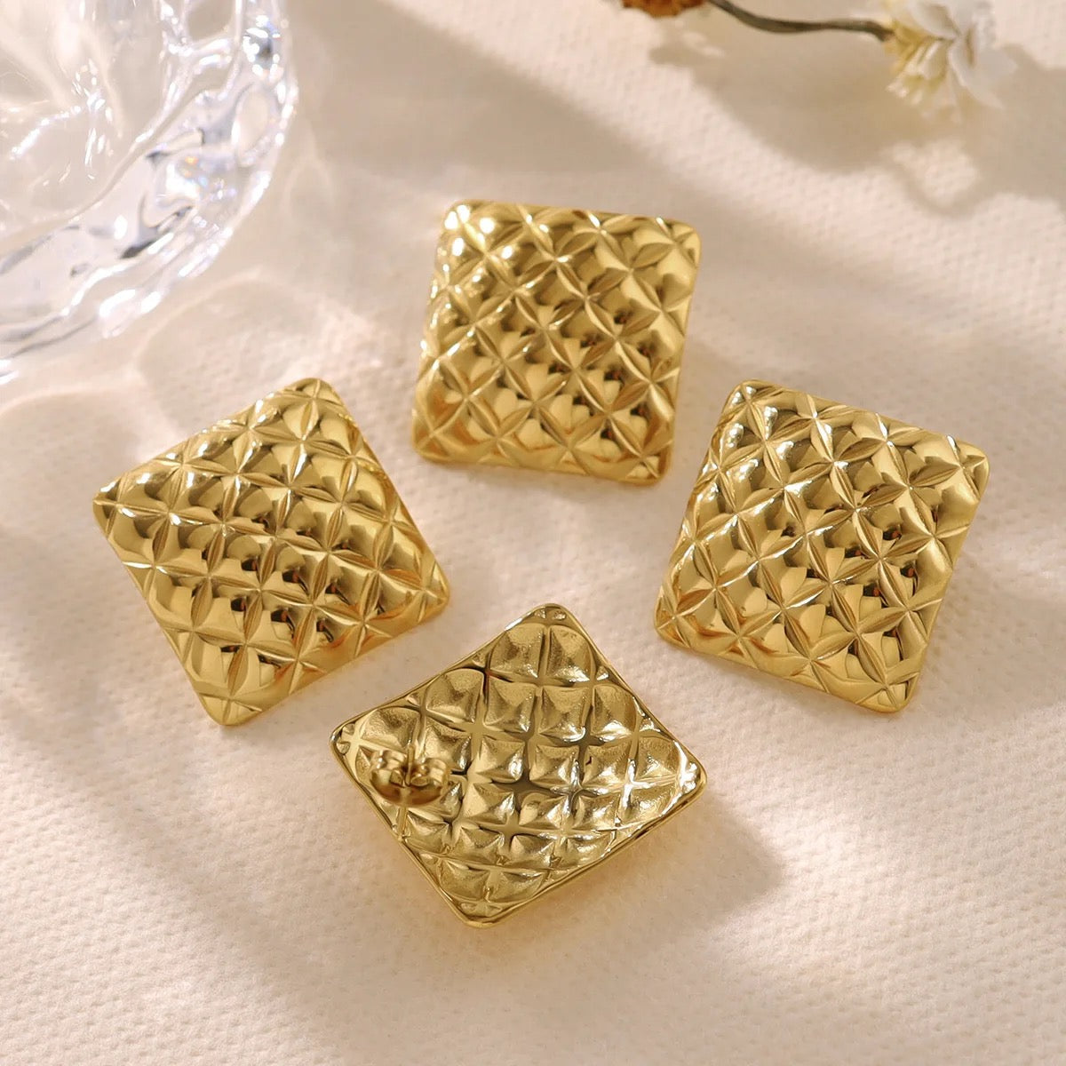 Macy Gold Earrings